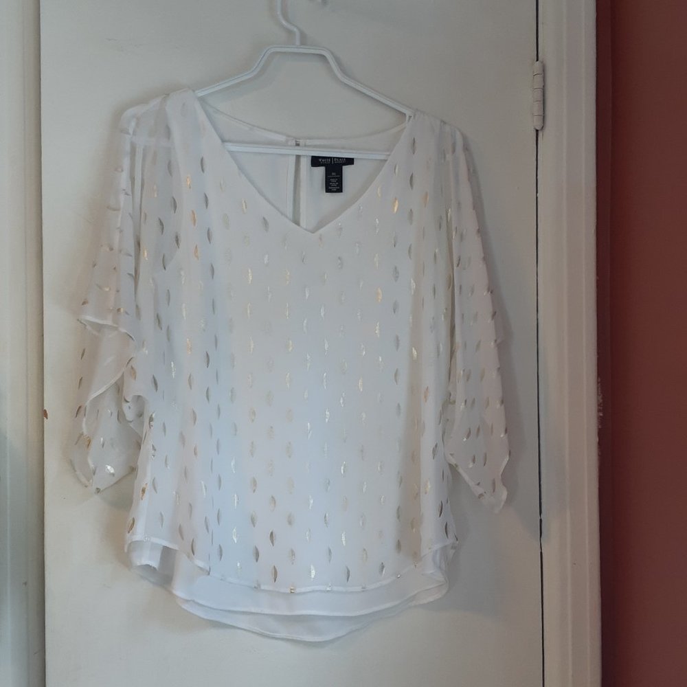 White House Black Market Top Womens White with Gold Metallic Silk Blouse, XS